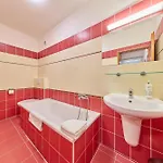 Garnet Guest house 3*