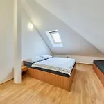 Guest house Garnet 3*