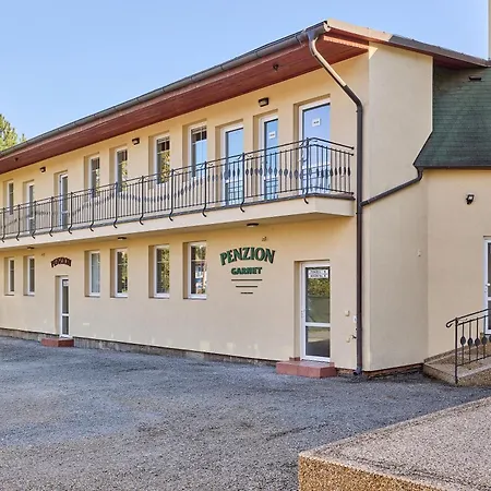 Guest house Garnet